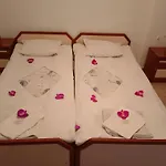 за гости ники 4* Nesebyr