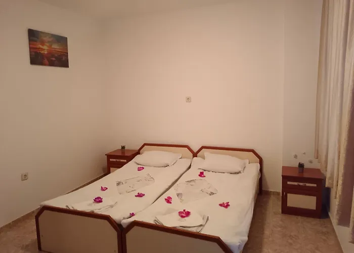 за гости ники Casa de hóspedes