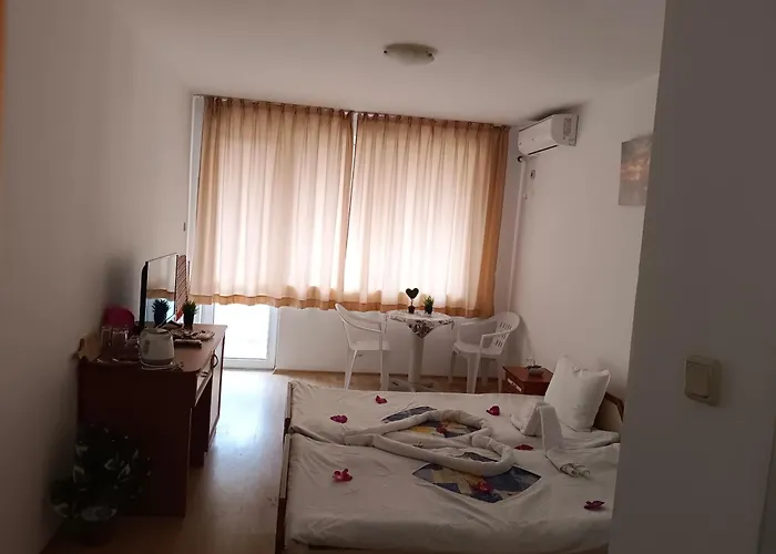 за гости ники