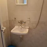 ゲストハウス за гости ники