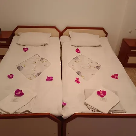 за гости ники 4* Nessebar