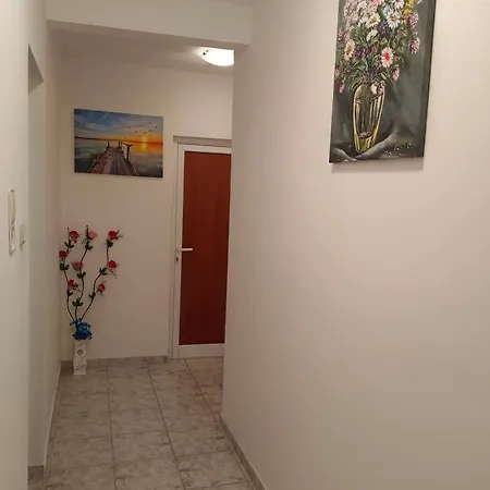 за гости ники Guest house Nesebar